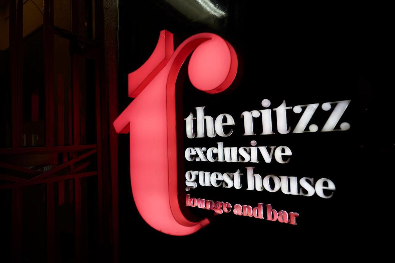 The Ritzz Exclusive Guest House Acra Exterior foto